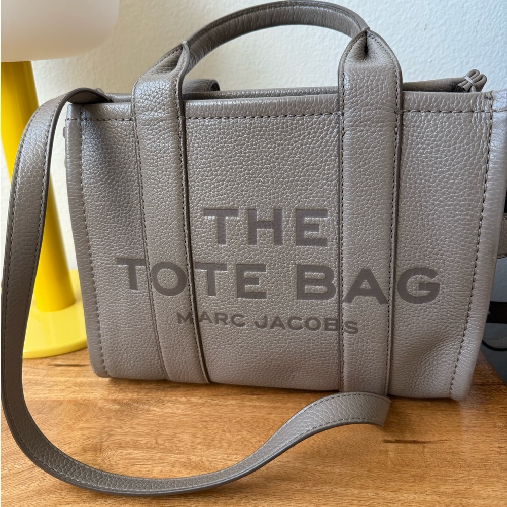 Marc Jacobs Gray Leather Tote Bag
